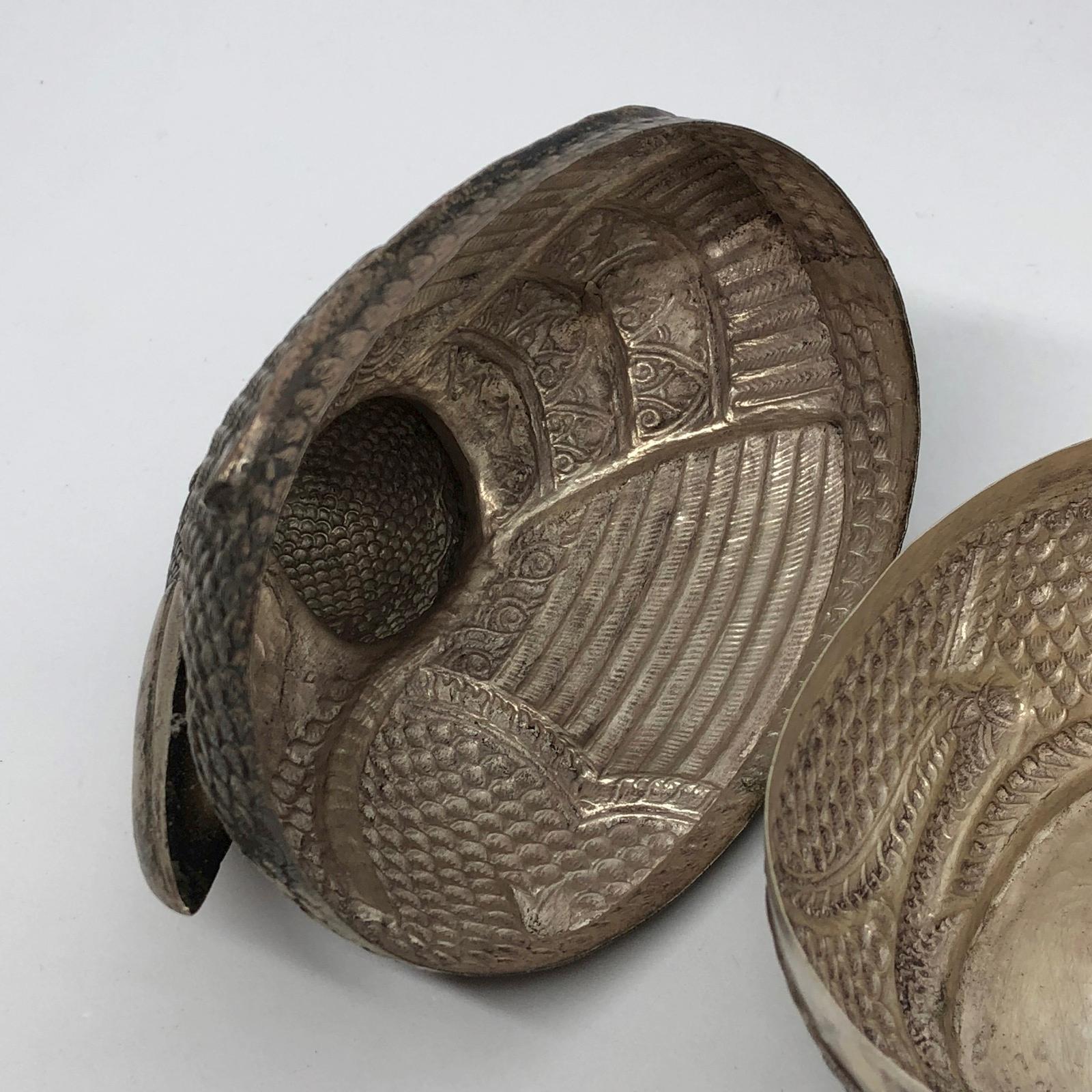 Early 20th Century Handmade Khmer Bird Silver Box by Cambodian Artisans 1