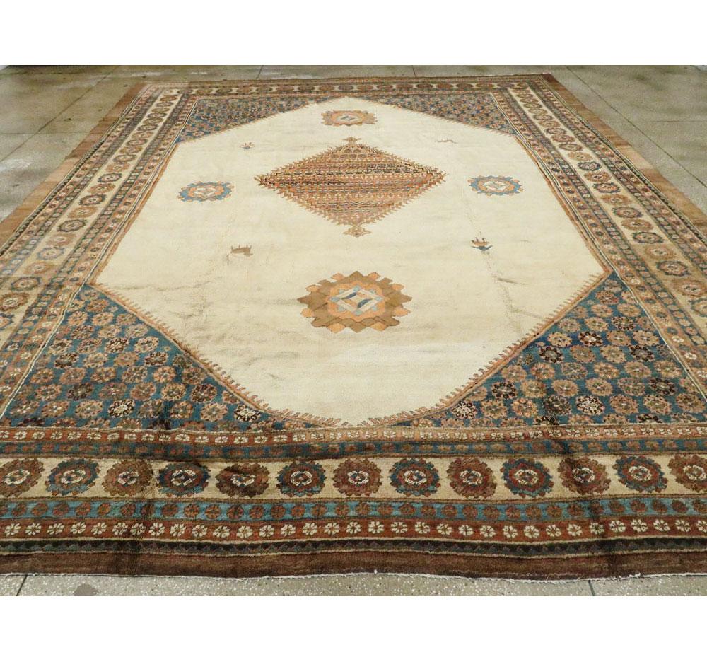 Hand-Knotted Early 20th Century Handmade Persian Bakshaish Large Room Size Carpet For Sale