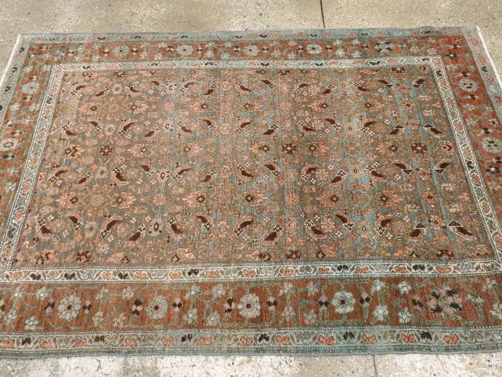 Early 20th Century Handmade Persian Bidjar Accent Rug In Excellent Condition For Sale In New York, NY