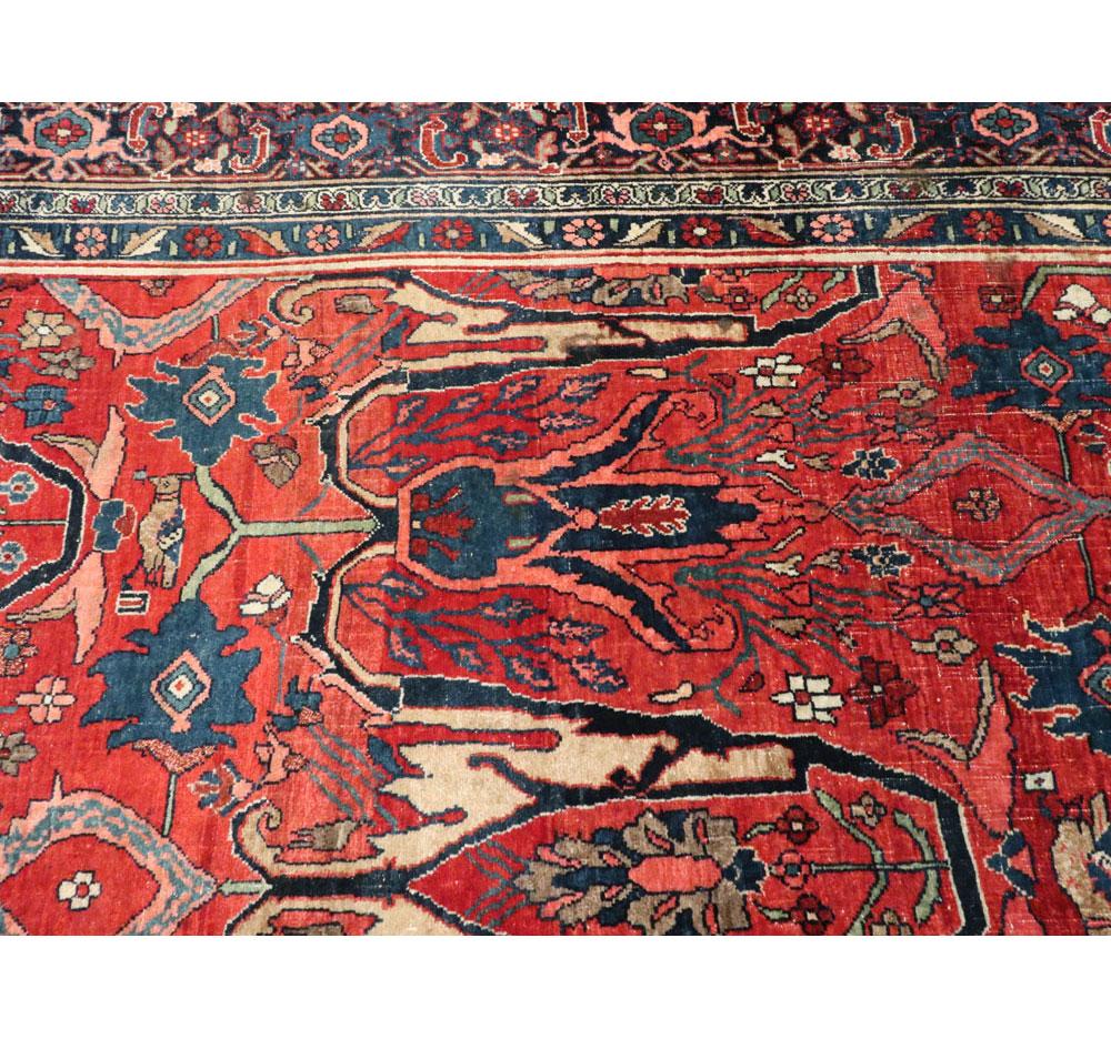Early 20th Century Handmade Persian Bidjar Room Size Carpet in Red and Blue For Sale 1