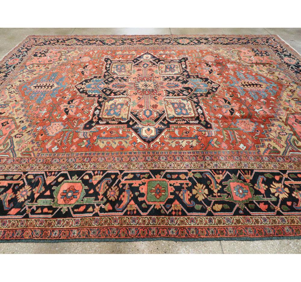 Early 20th Century Handmade Persian Heriz Large Room Size Carpet, circa 1920 For Sale 2