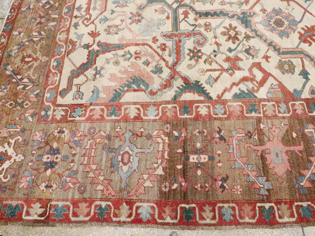 Early 20th Century Handmade Persian Heriz Large Room Size Carpet For Sale 2