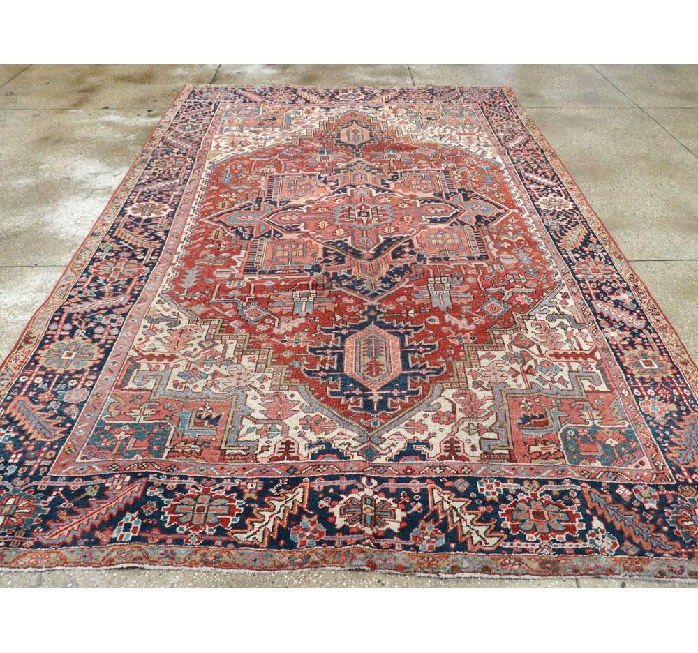 Early 20th Century Handmade Persian Heriz Room Size Carpet In Excellent Condition For Sale In New York, NY