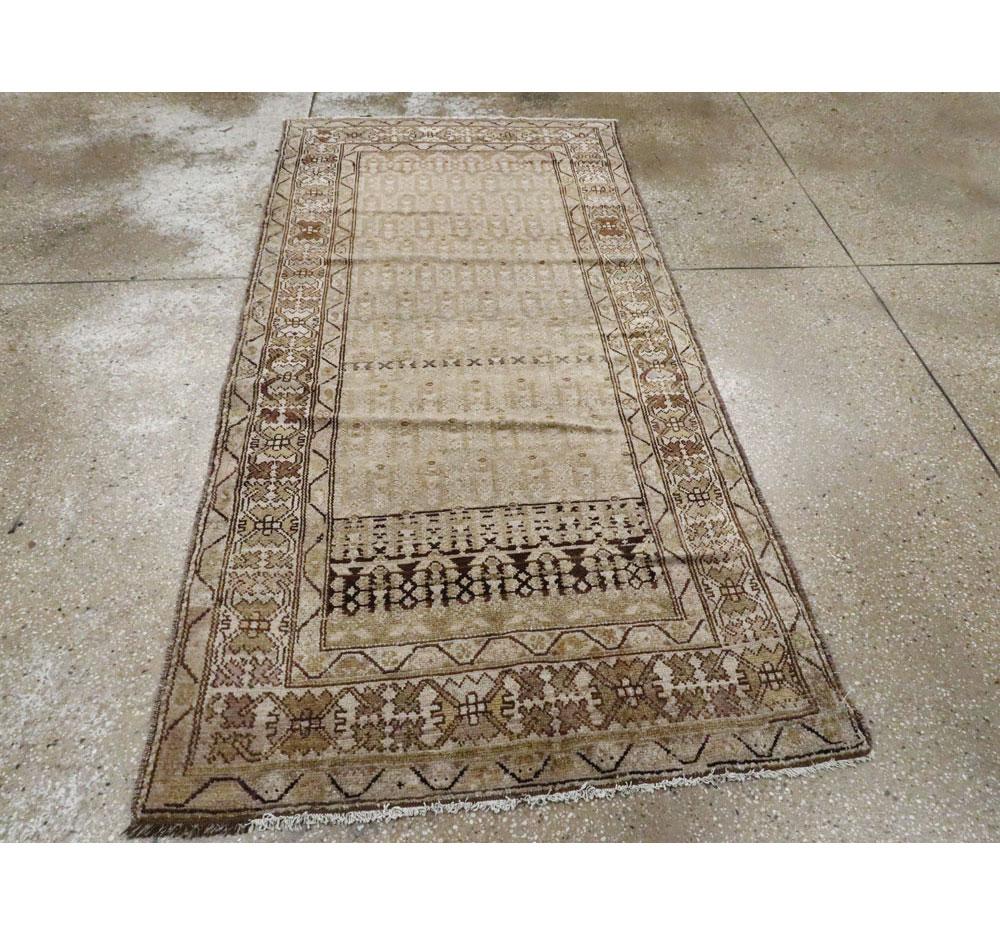 Early 20th Century Handmade Persian Kurd Runner in Neutral Tones In Good Condition In New York, NY