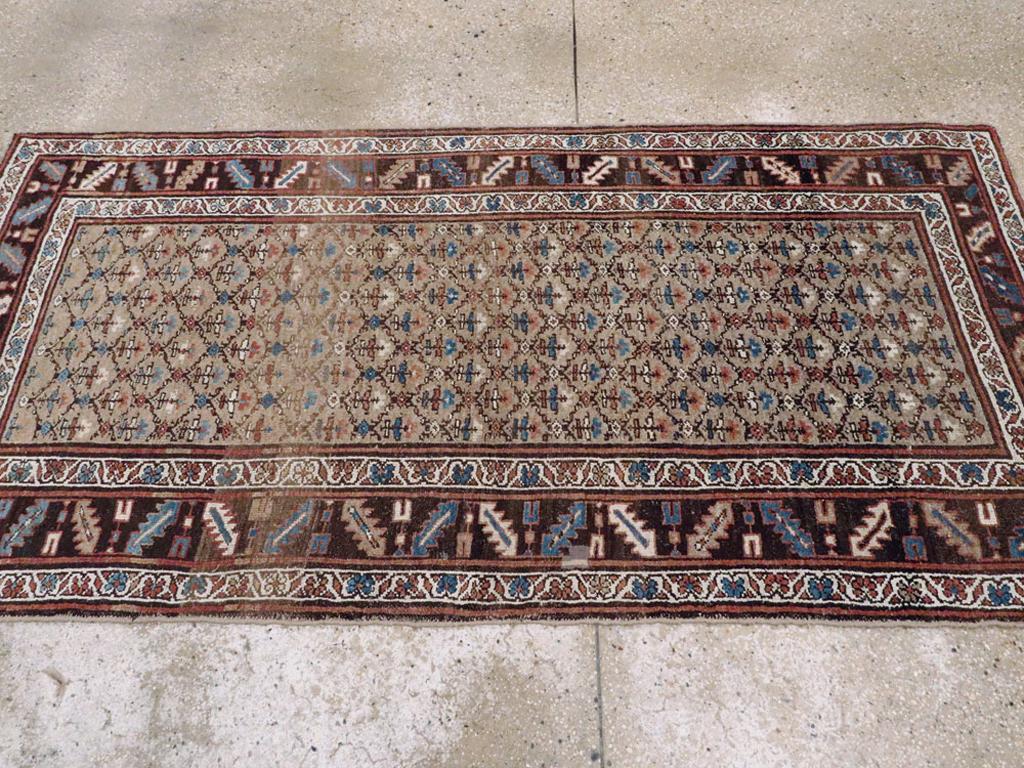 Early 20th Century Handmade Persian Kurd Small Accent Rug In Excellent Condition For Sale In New York, NY