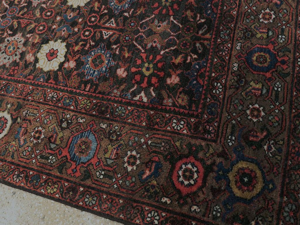 Tappeto d'accento persiano Mahal Gallery realizzato a mano all'inizio del XX secolo in vendita 2
