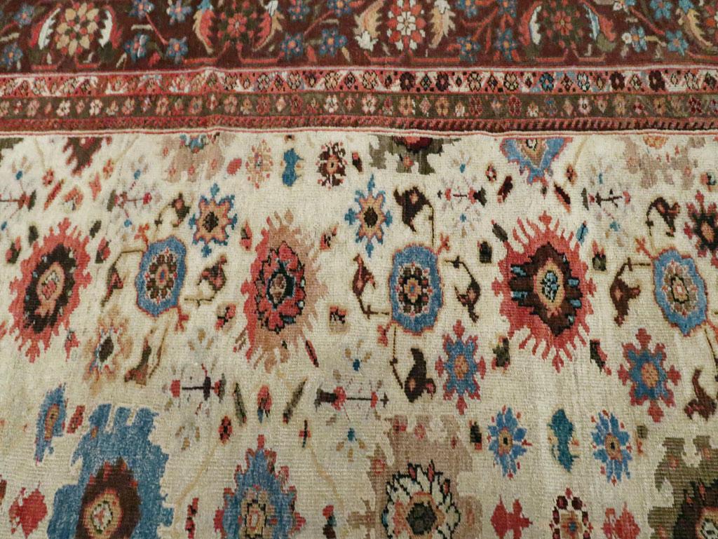 Laine Tapis persan Mahal de grande taille fait à la main du début du XXe siècle en vente