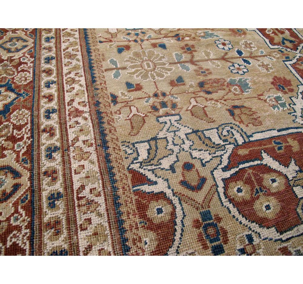 Early 20th Century Handmade Persian Mahal Rustic Accent Rug For Sale 1