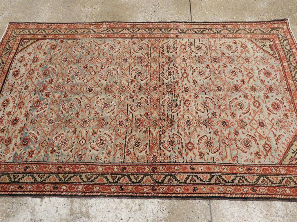 Early 20th Century Handmade Persian Malayer Accent Rug In Excellent Condition For Sale In New York, NY