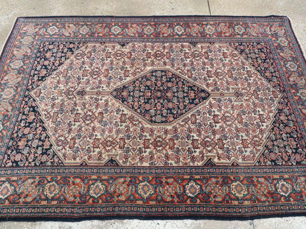 Early 20th Century Handmade Persian Senneh Accent Rug In Good Condition For Sale In New York, NY