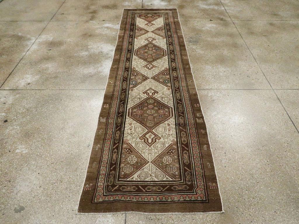 Rustic Early 20th Century Handmade Persian Serab Runner in Brown and Cream For Sale