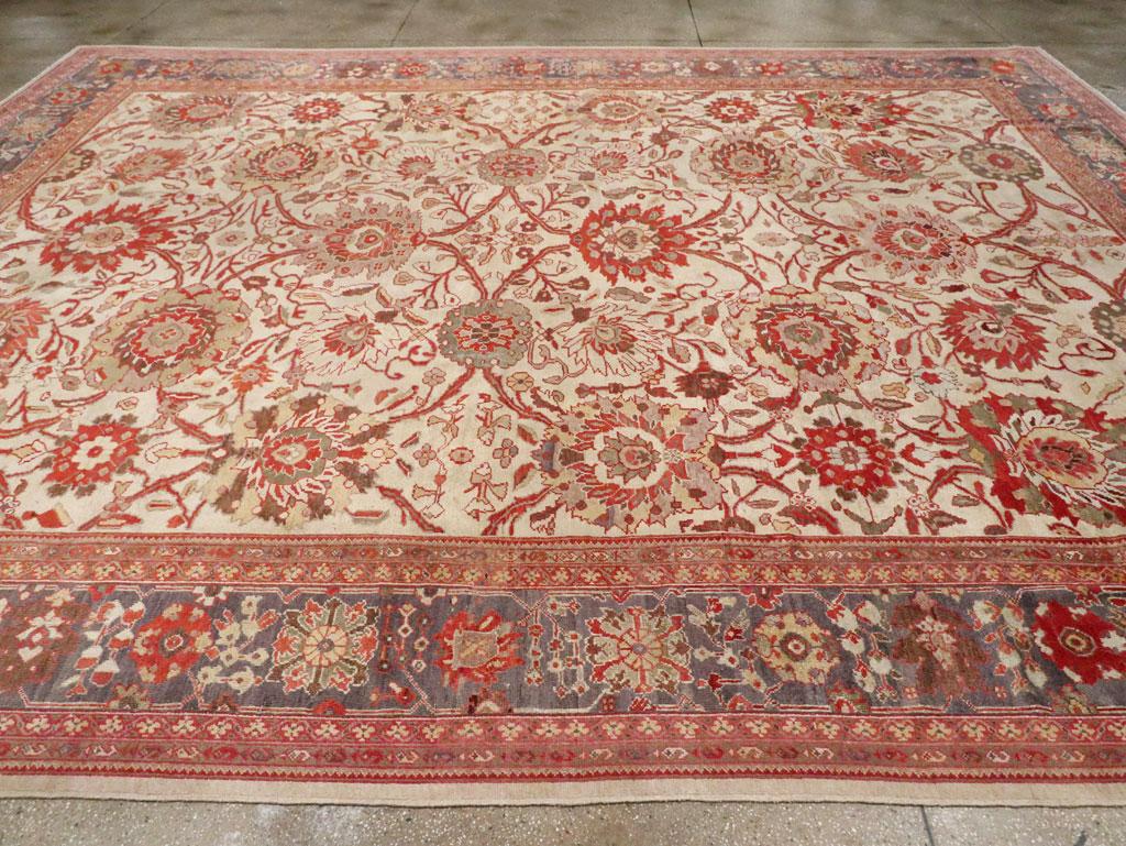Early 20th Century Handmade Persian Sultanabad Large Carpet For Sale 1