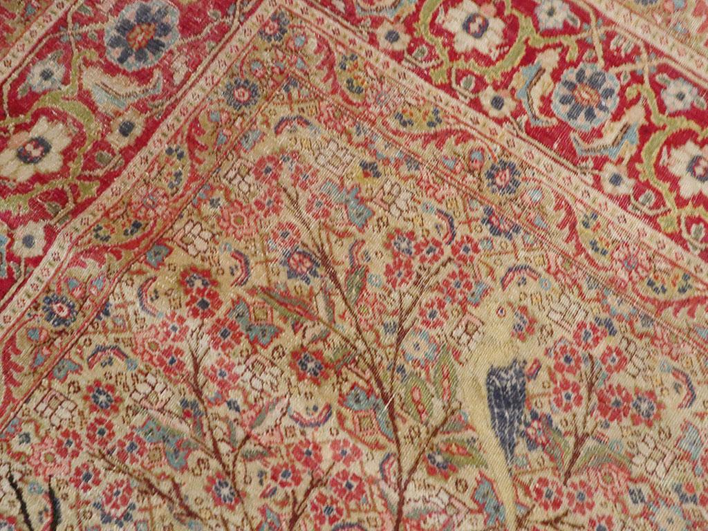 Handgefertigter persischer Täbris-Teppich mit Jagdszenen und Bildakzenten aus dem frühen 20. Jahrhundert im Angebot 2