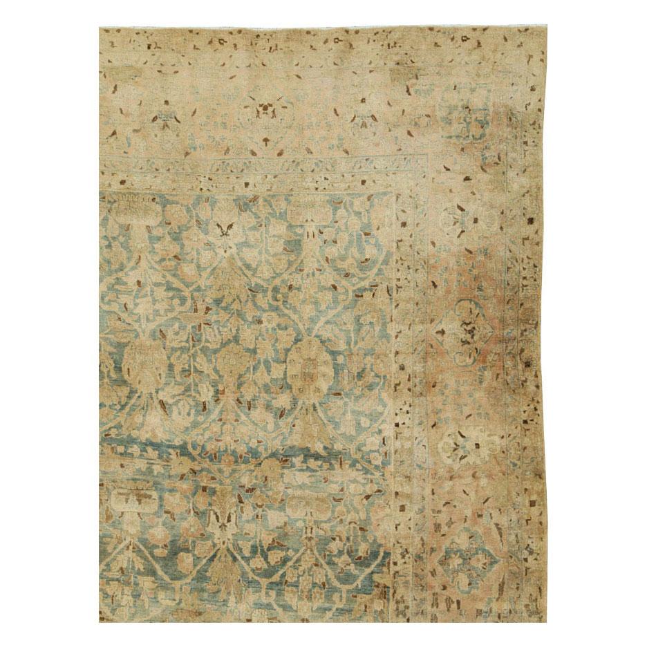 Großer persischer Täbris-Teppich in Zimmergröße, handgefertigt, frühes 20. Jahrhundert (Persisch) im Angebot