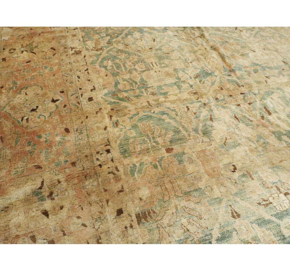 Großer persischer Täbris-Teppich in Zimmergröße, handgefertigt, frühes 20. Jahrhundert (Wolle) im Angebot