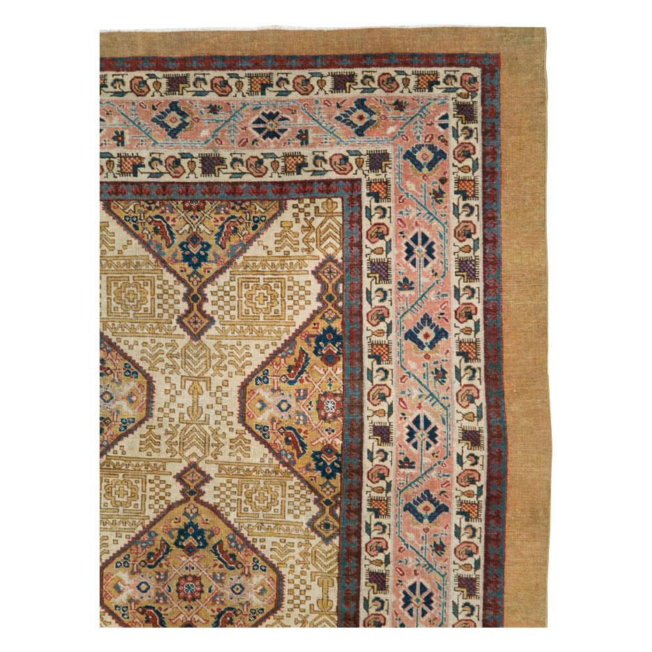Early 20th Century Handmade Persian Tabriz Room Size Carpet In Good Condition For Sale In New York, NY