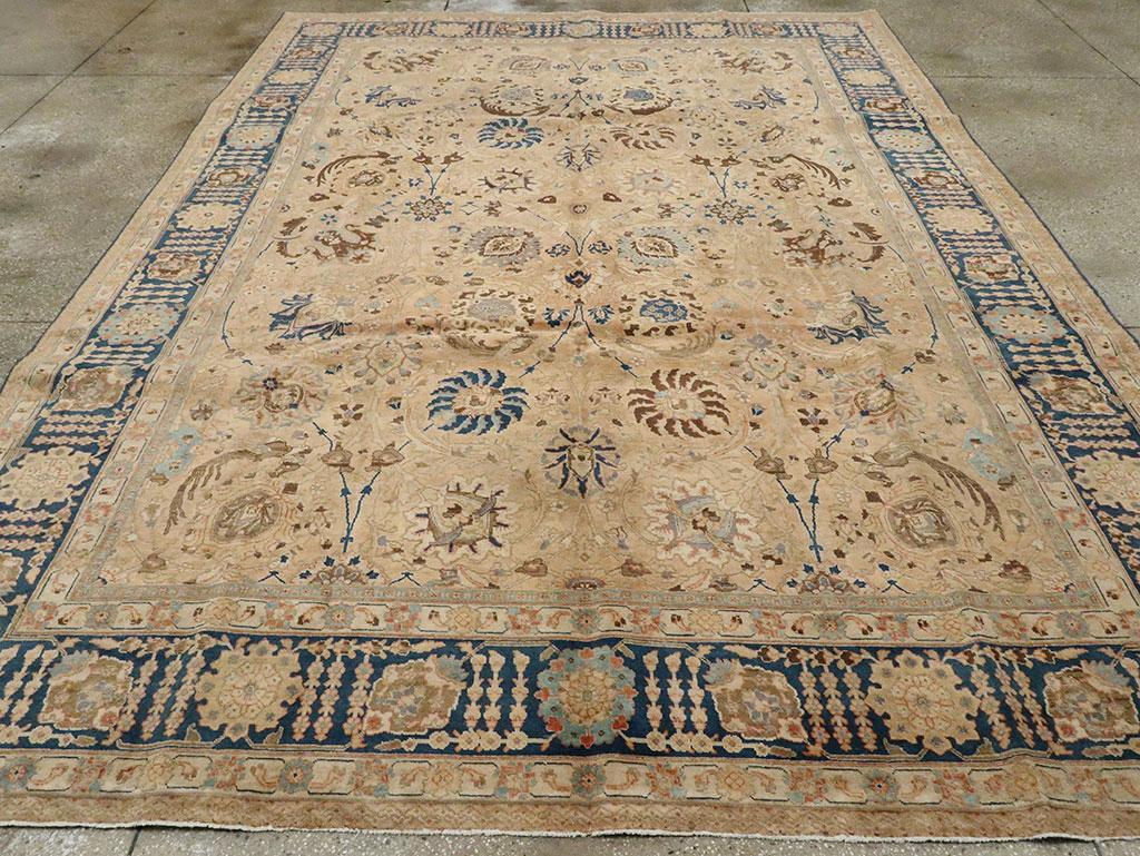 Early 20th Century Handmade Persian Tabriz Room Size Carpet In Cream & Blue In Excellent Condition For Sale In New York, NY