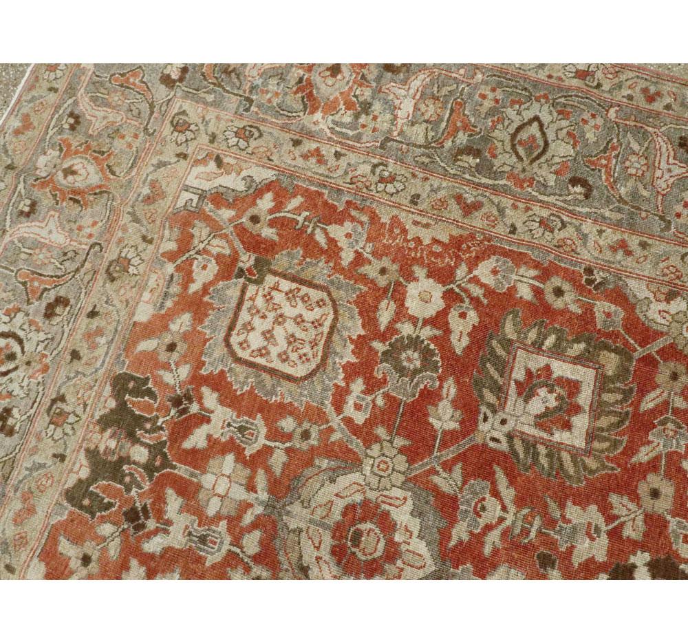 Early 20th Century Handmade Persian Tabriz Room Size Carpet in Rust and Grey For Sale 1