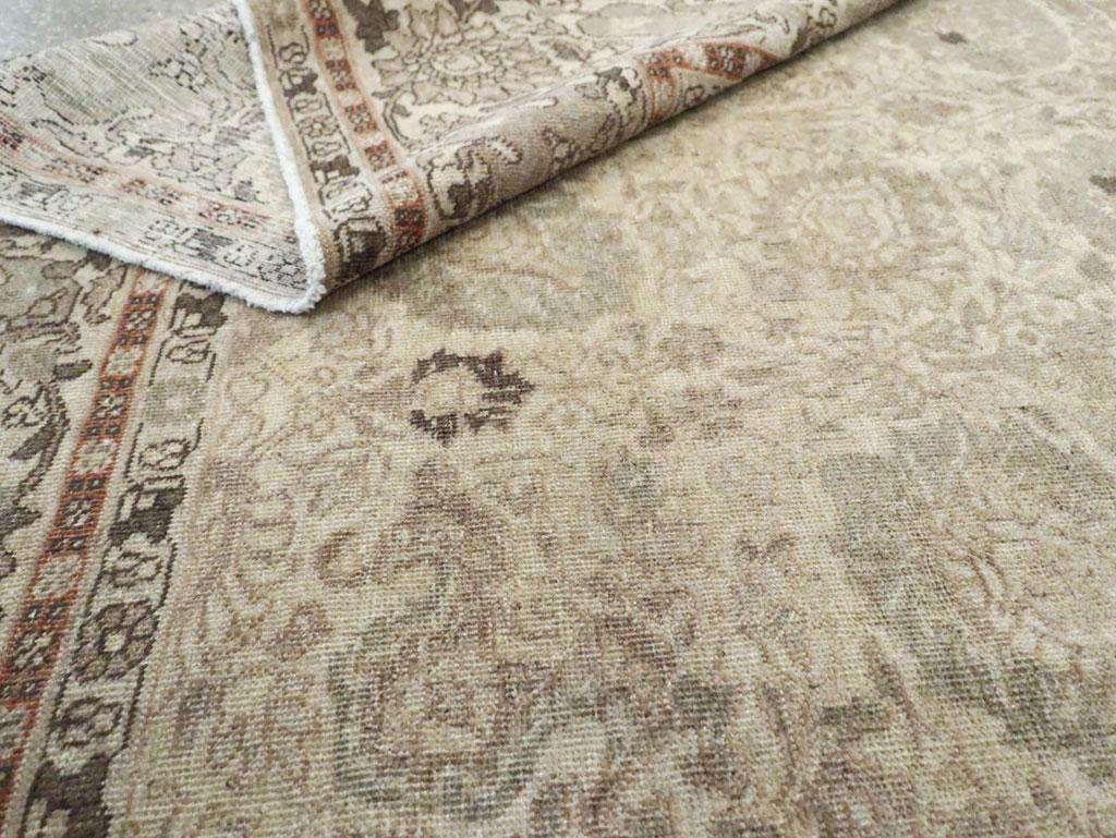 Early 20th Century Handmade Persian Tabriz Small Room Size Carpet For Sale 4