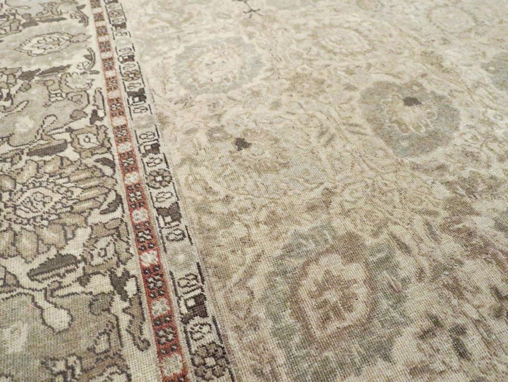 Early 20th Century Handmade Persian Tabriz Small Room Size Carpet For Sale 1