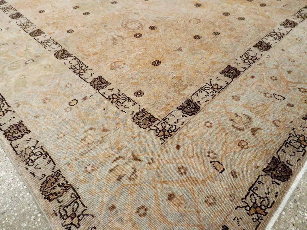 Early 20th Century Handmade Persian Tabriz Small Room Size Carpet For Sale 3