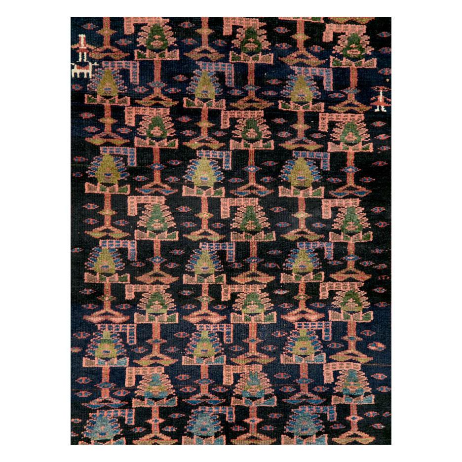 Rustique Début du 20e siècle Tapis d'appoint Persan Tribal Gallery fait à la main dans les tons Jewell en vente