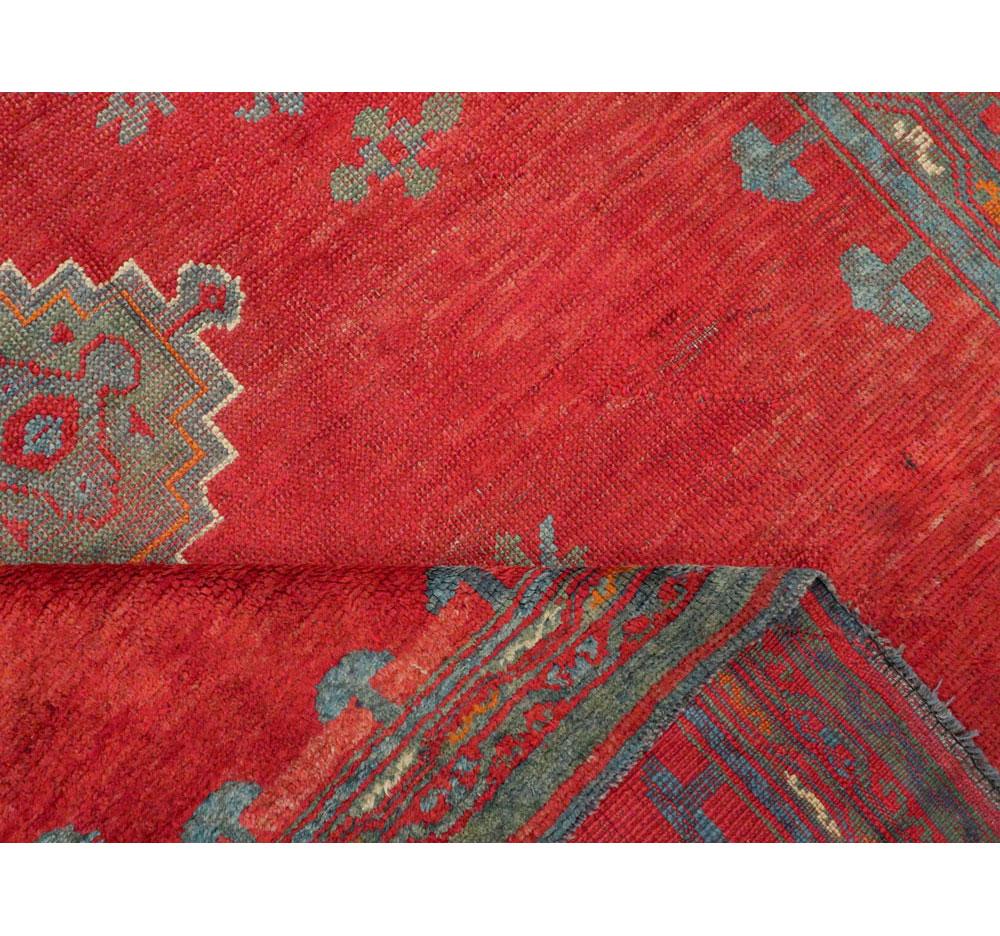 Early 20th Century Handmade Turkish Oushak Gallery Rug in Red For Sale 3