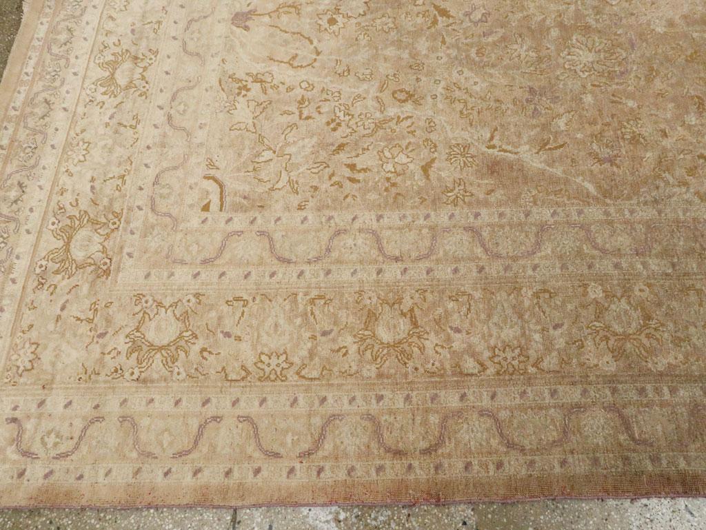 Early 20th Century Handmade Turkish Silk Herekeh Room Size Carpet For Sale 3