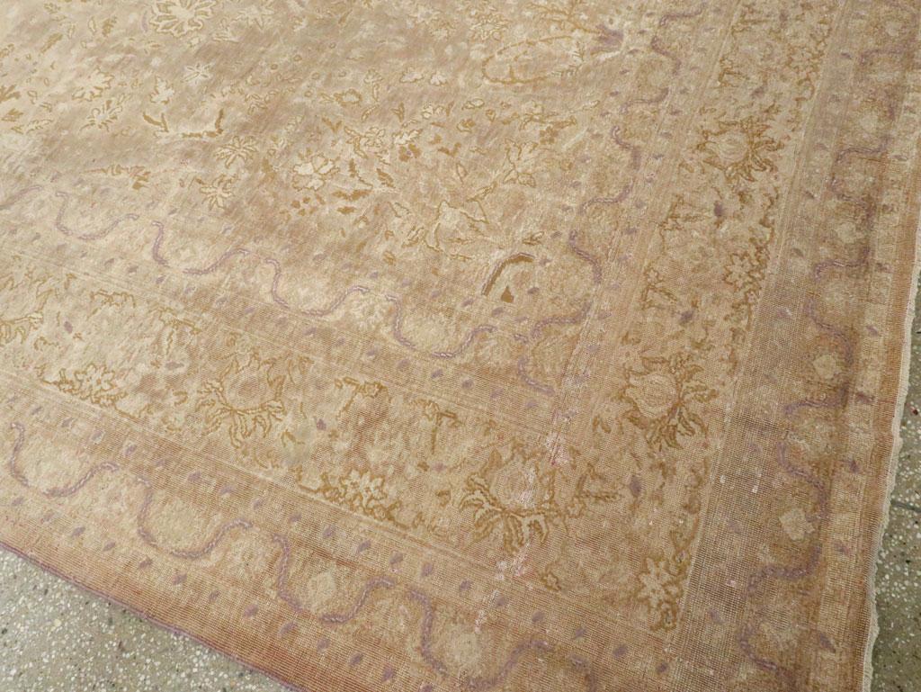 Early 20th Century Handmade Turkish Silk Herekeh Room Size Carpet For Sale 4
