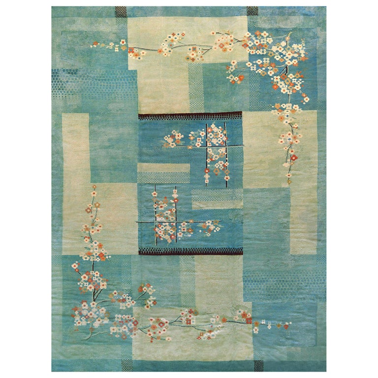 Early 20th Century Handwoven Chinese Deco Wool Rug For Sale at 1stDibs