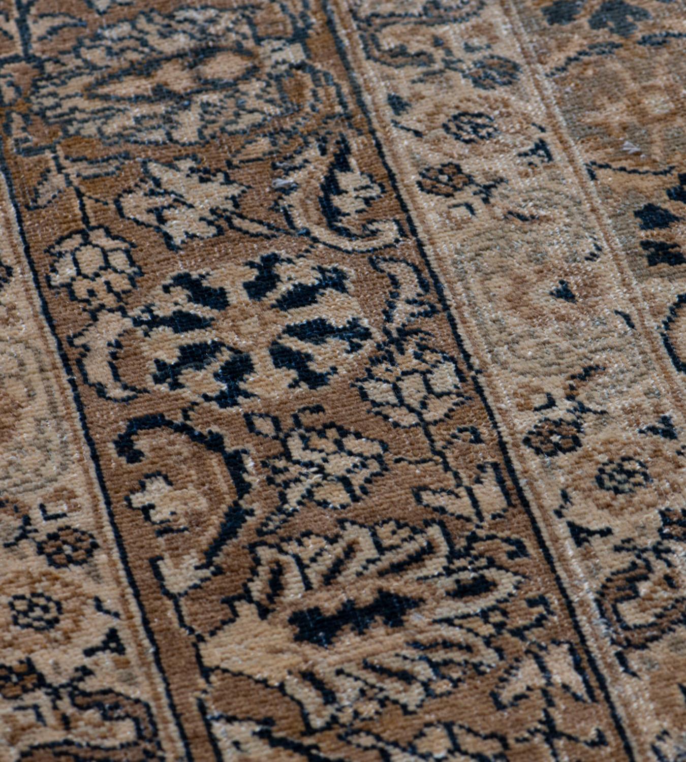 Hand-Woven Early 20th Century Handwoven Wool Persian Tabriz Rug For Sale