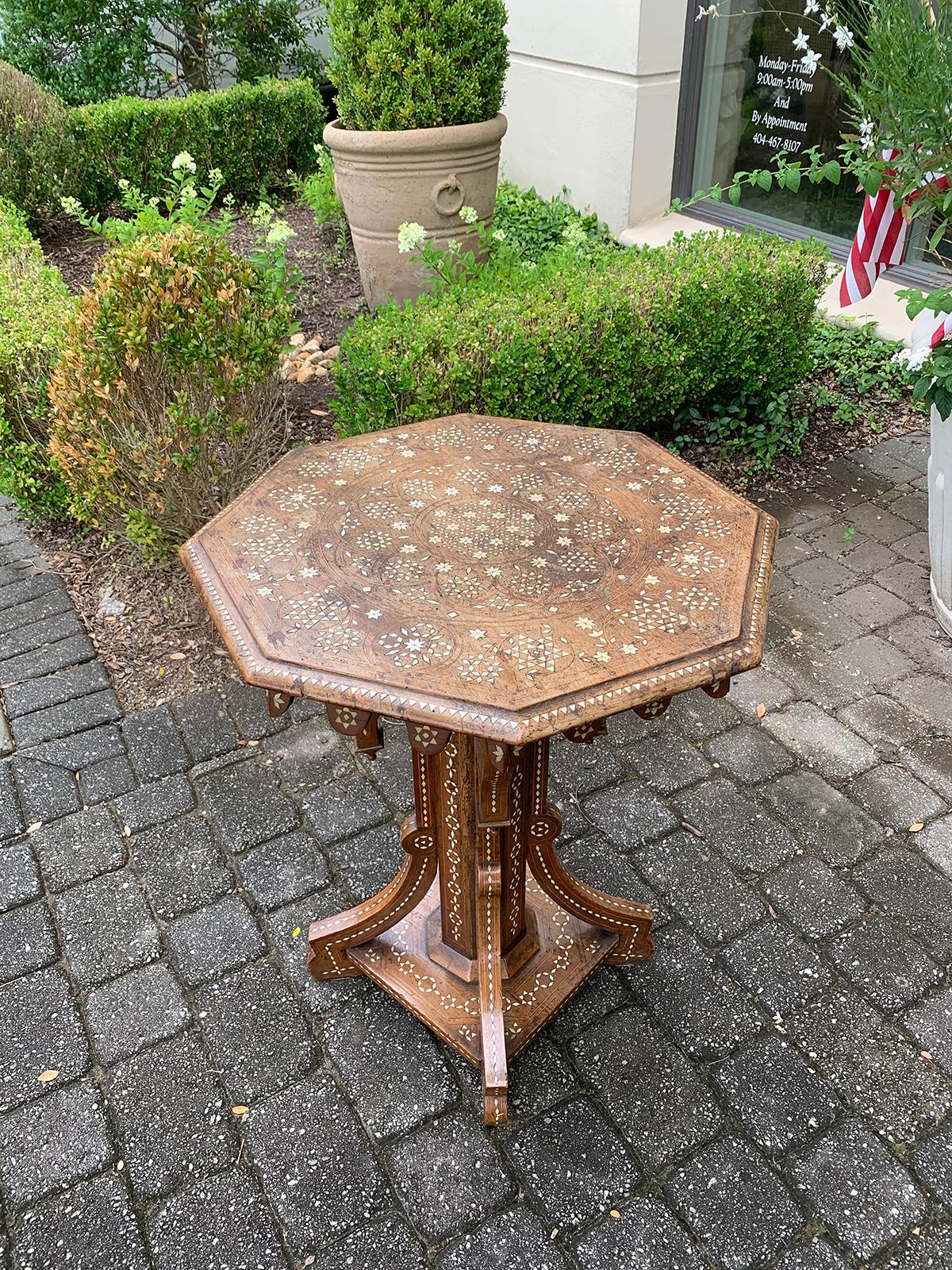 Early 20th Century Heavily Inlaid Teak and Satinwood Octagonal Side Table In Good Condition In Atlanta, GA