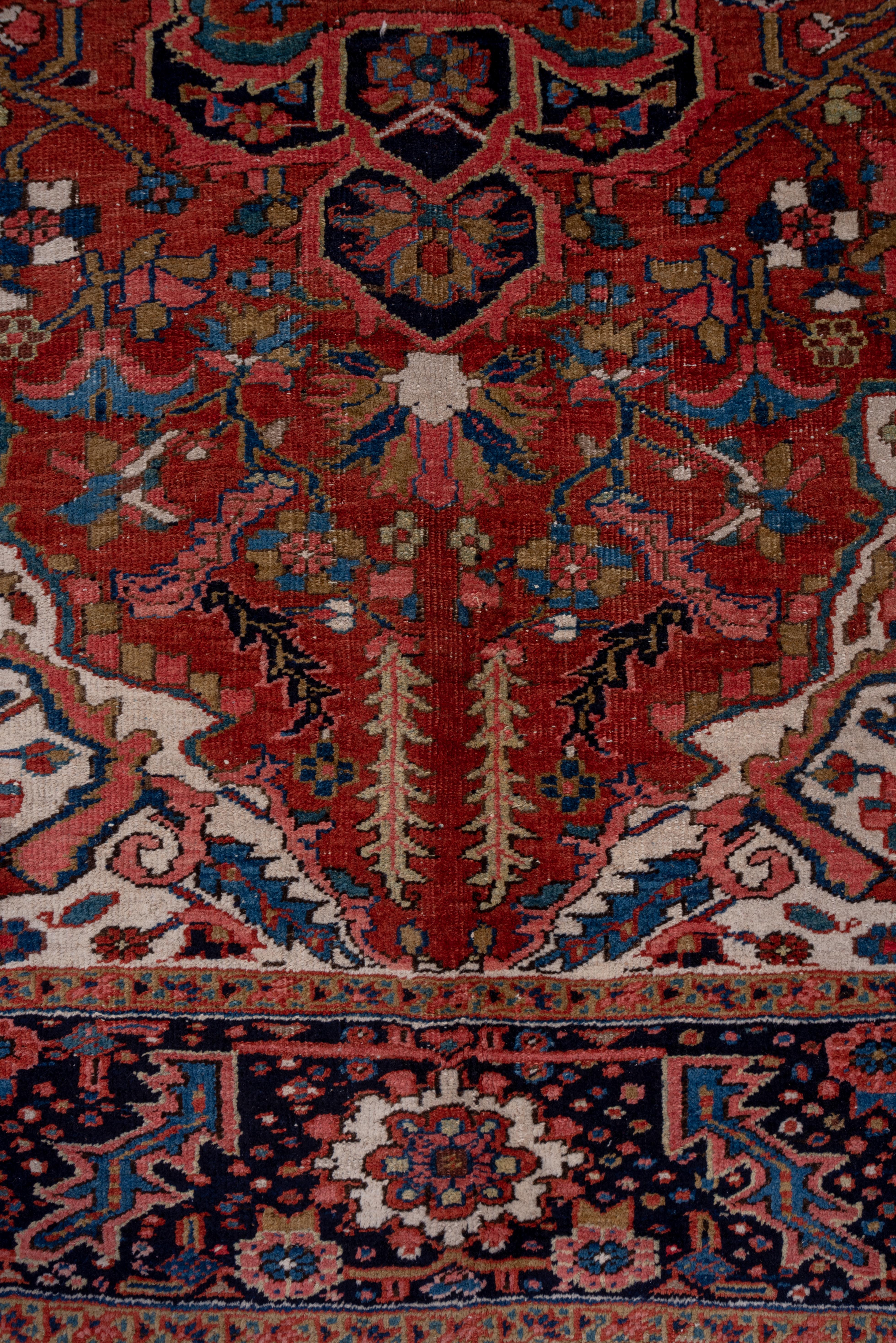 Hand-Knotted Early 20th Century Heriz Carpet