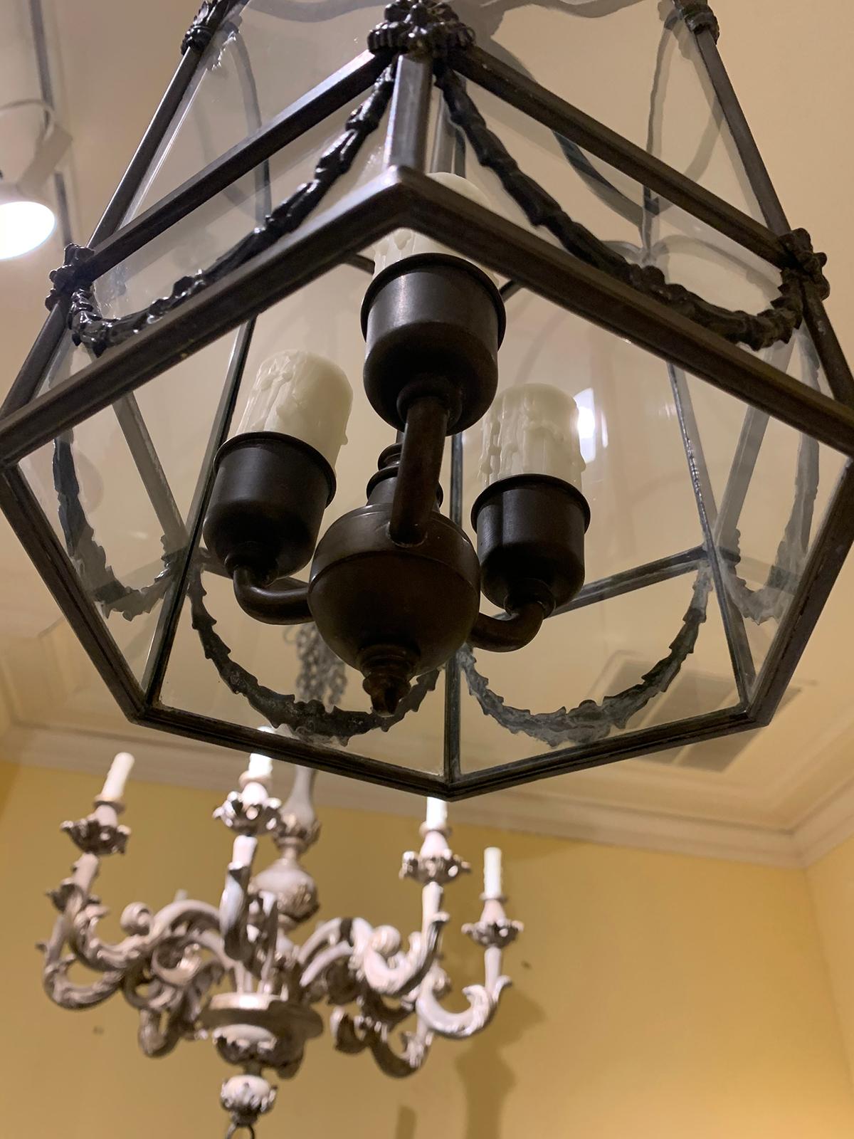 Early 20th Century Hexagonal Bronze Three-Light Hall Lantern For Sale 1