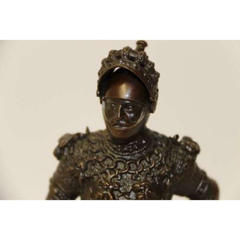 Early 20th Century Highly Detailed Bronze Study of King Arthur in Ornate Armour 4