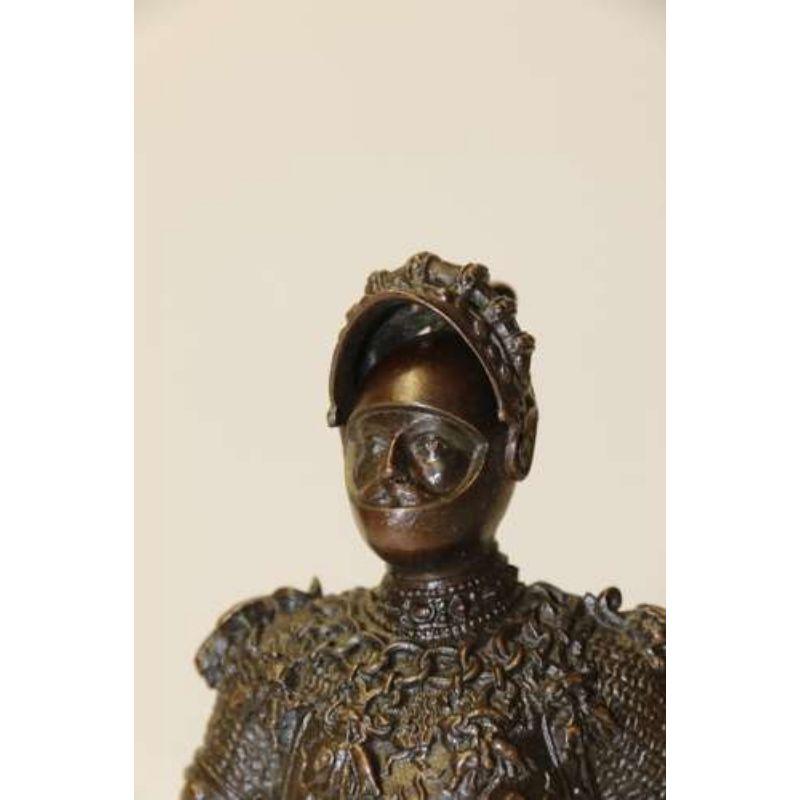 Early 20th Century Highly Detailed Bronze Study of King Arthur in Ornate Armour 8
