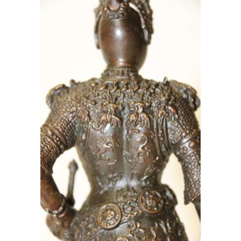 Hochdetaillierte Bronzestudie von König Arthur in verschnörkelter Rüstung aus dem frühen 20. Jahrhundert im Angebot 10