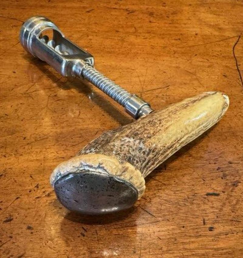 Early 20th Century Horn & Silver Handle Wine Corkscrew In Good Condition For Sale In Middleburg, VA