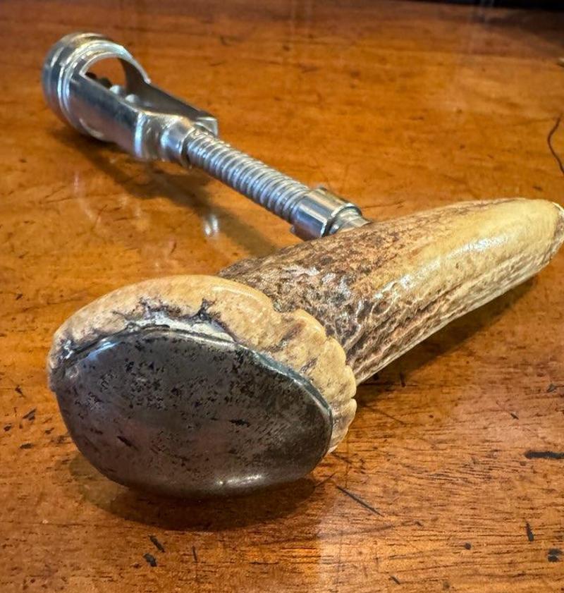 Early 20th Century Horn & Silver Handle Wine Corkscrew For Sale 1