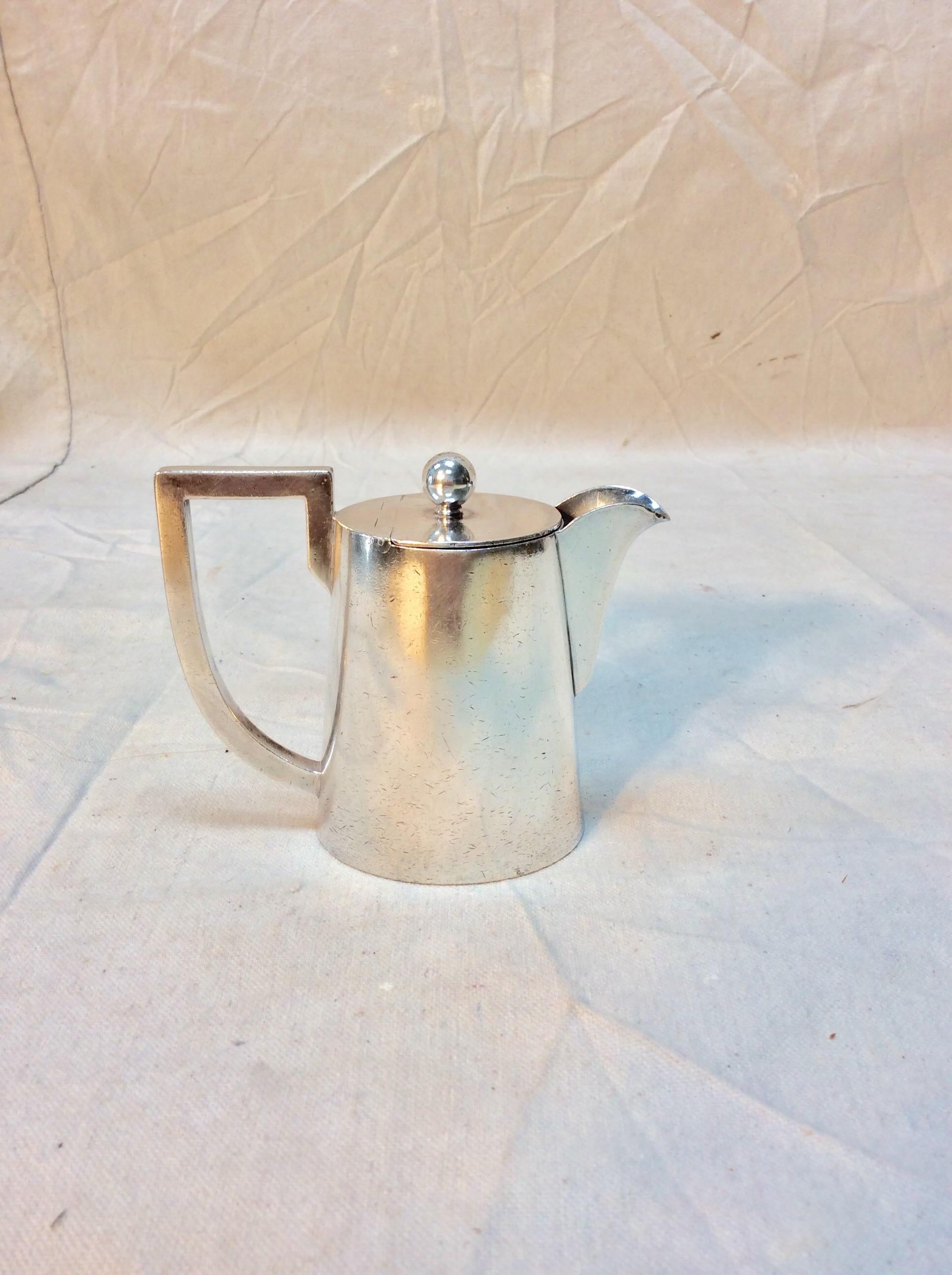 Early 20th Century Hotel Silver Silverplate Tea Pot, Grimm's Park Hotel For Sale 6