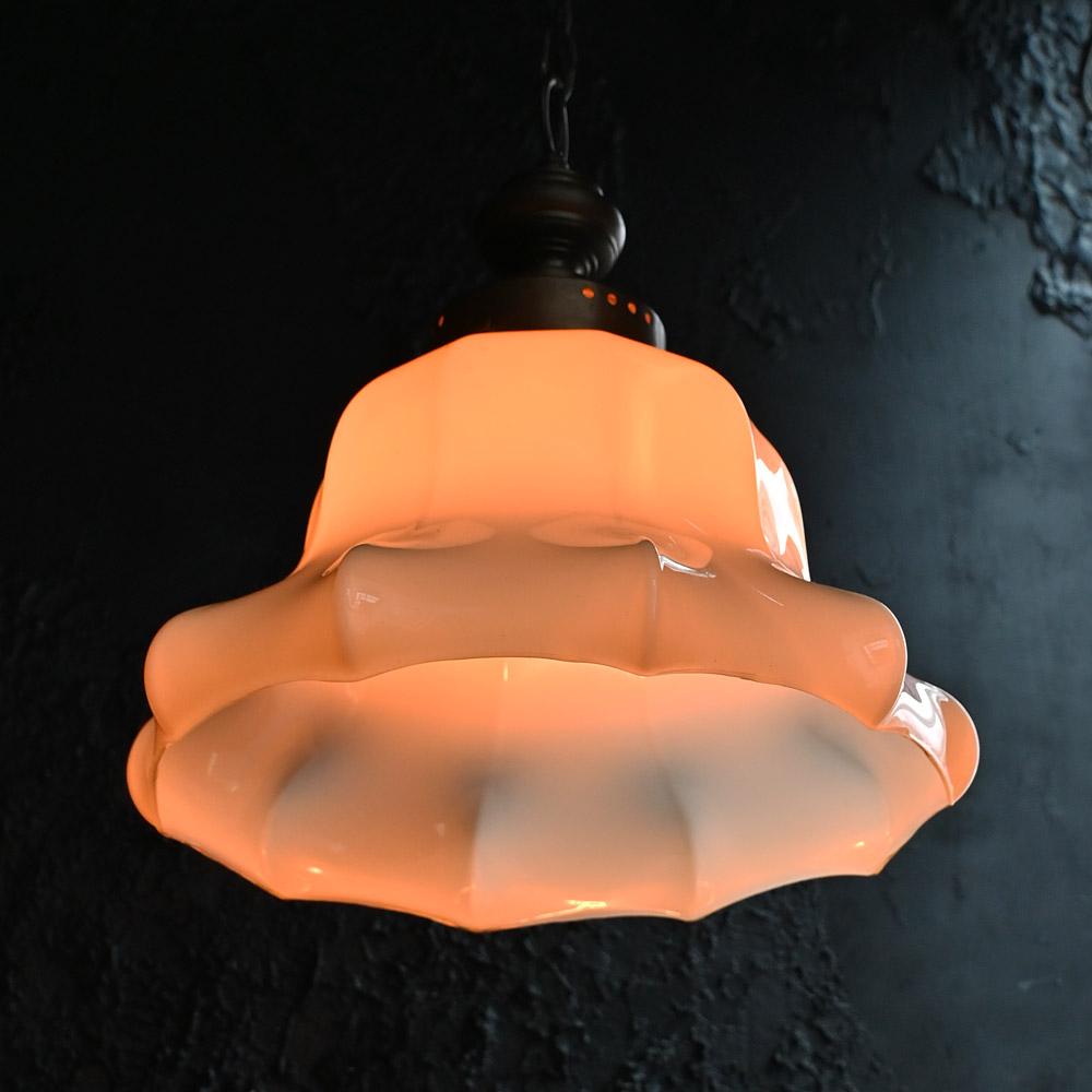 Early 20th century huge opaline glass light shade For Sale 3