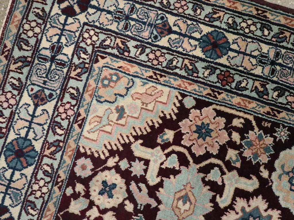 Noué à la main Tapis d'accent indien Agra du début du 20e siècle en vente