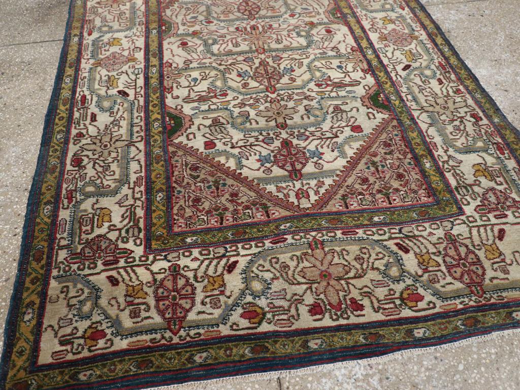 XX secolo Tappeto d'accento indiano Agra dei primi del Novecento in vendita