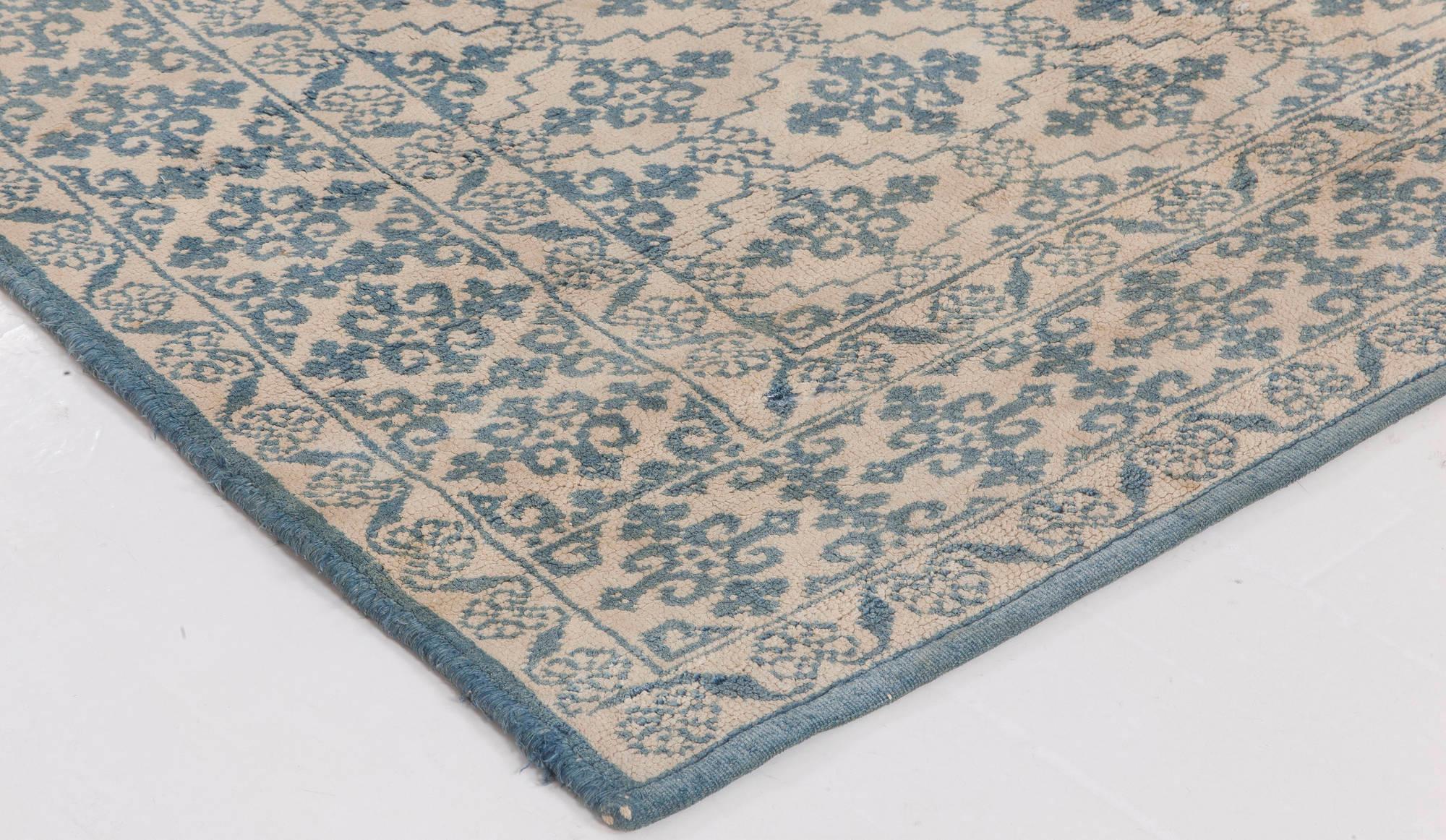 Early 20th Century Indian Agra Blue White Rug For Sale 2