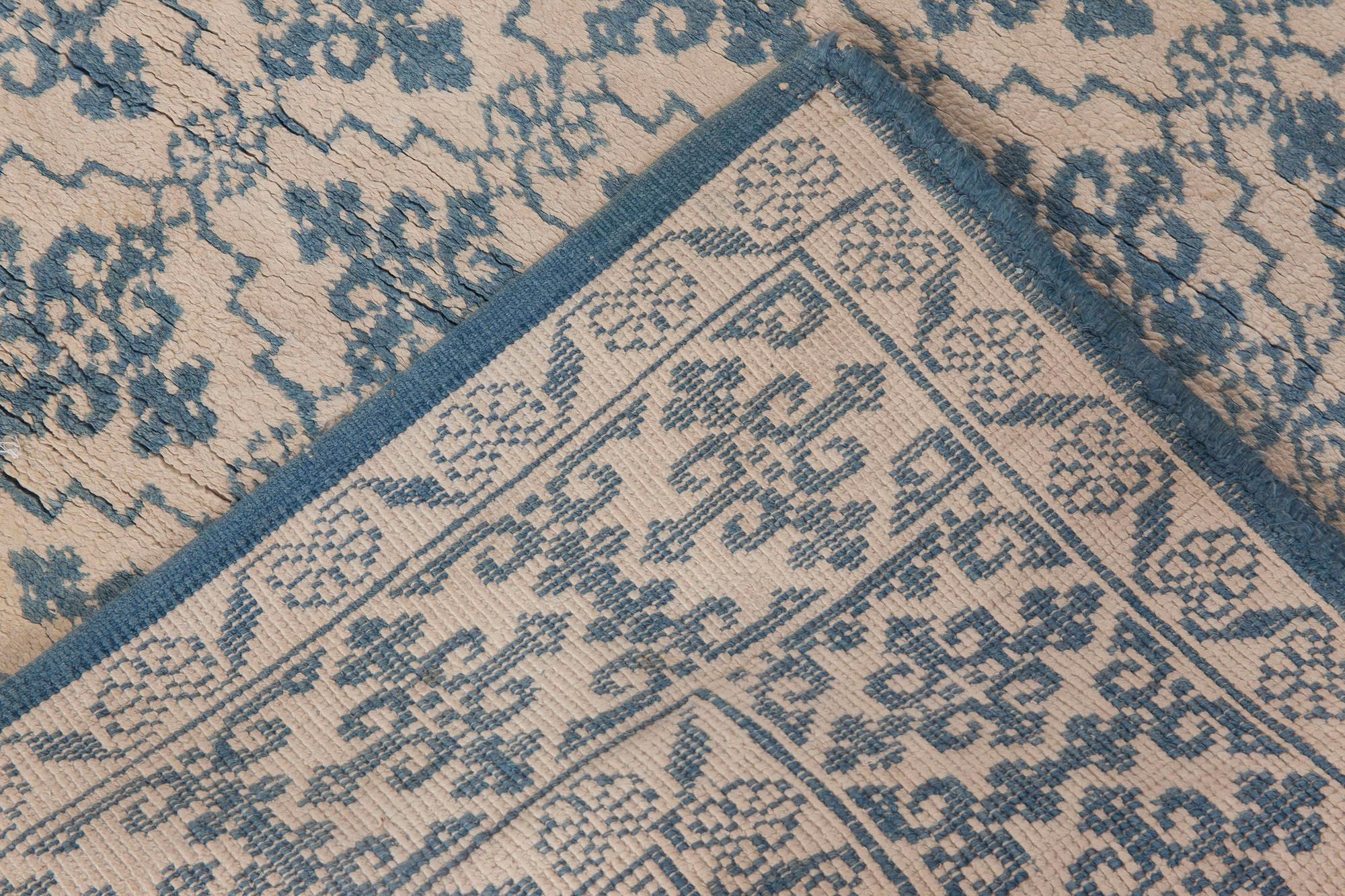 Early 20th Century Indian Agra Blue White Rug For Sale 3