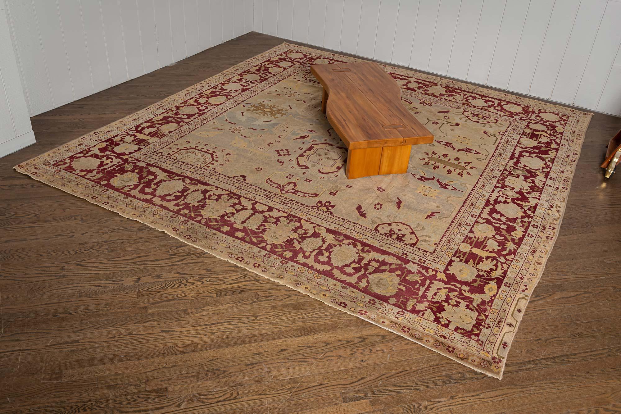 High-quality Early 20th century Indian Agra rug.
Size: 10'10
