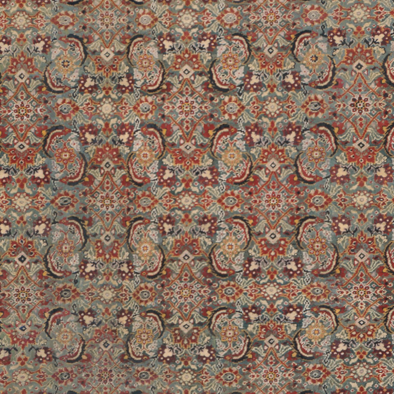 Hand-Woven Early 20th Century Indian Agra Rug For Sale