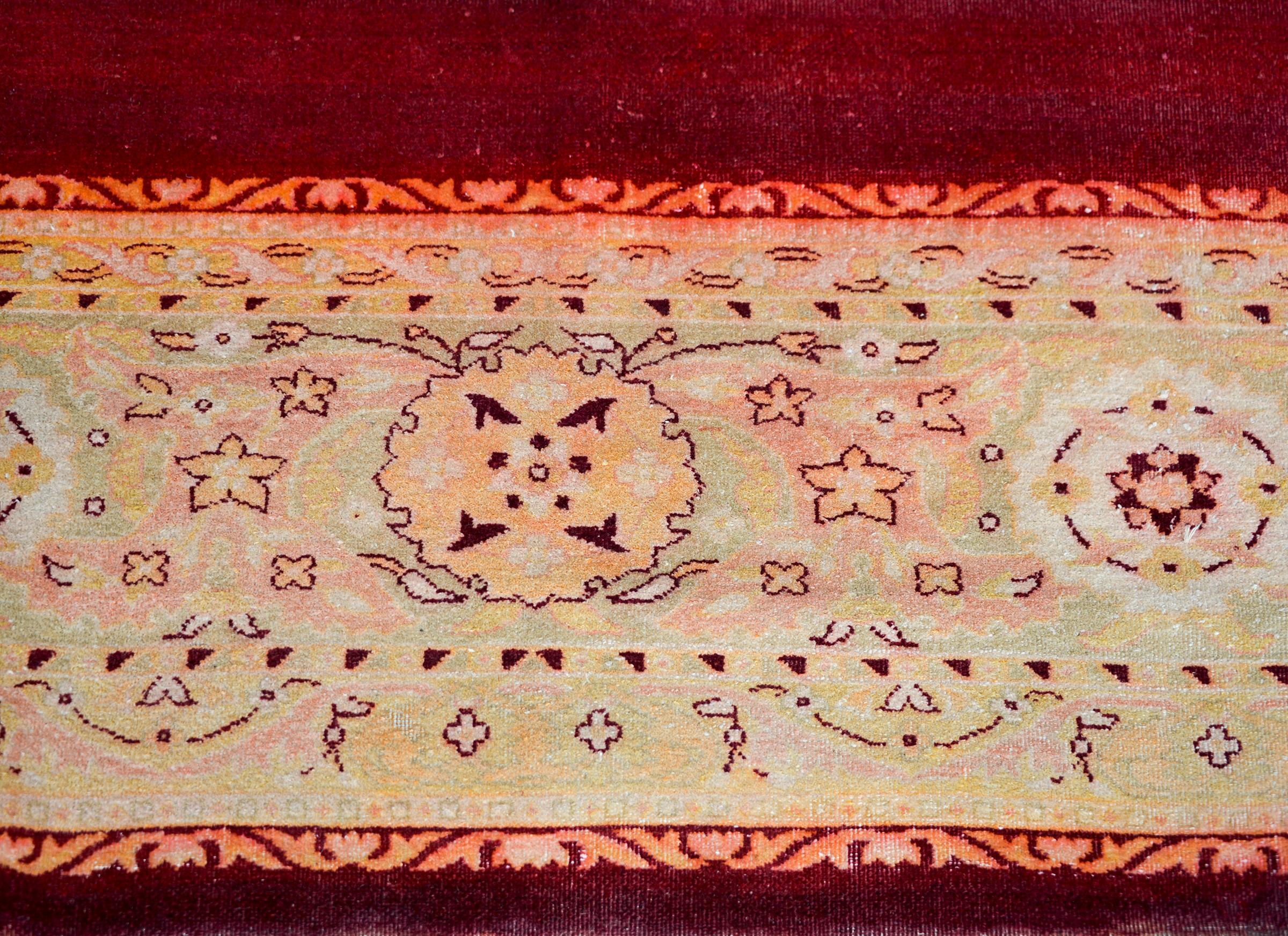 Tappeto indiano Agra dei primi del Novecento in vendita 1