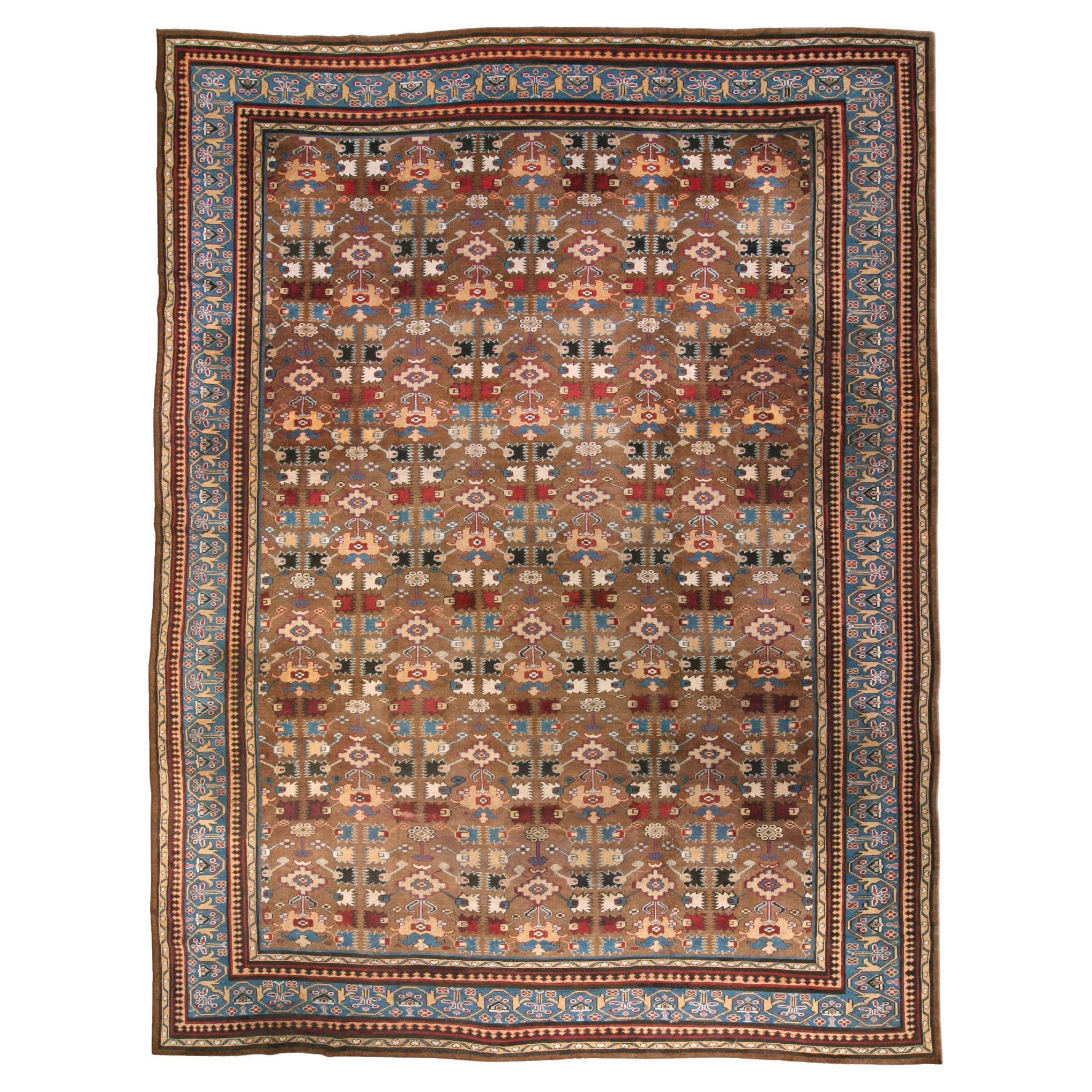 Early 20th Century Indian Handmade Wool Rug For Sale