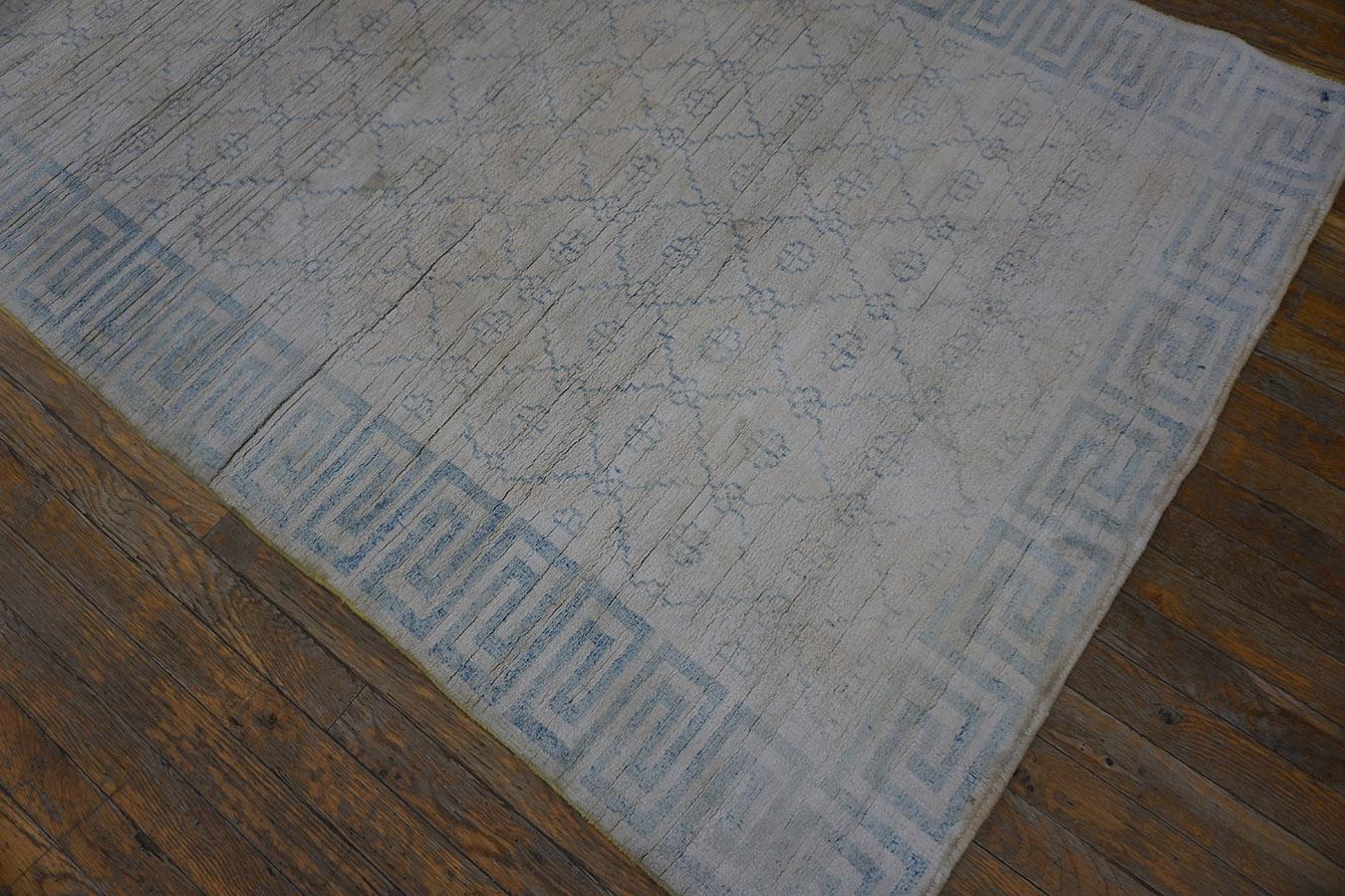 Hand-Knotted Early 20th Century Indian Cotton Agra Carpet ( 4' x 6'6